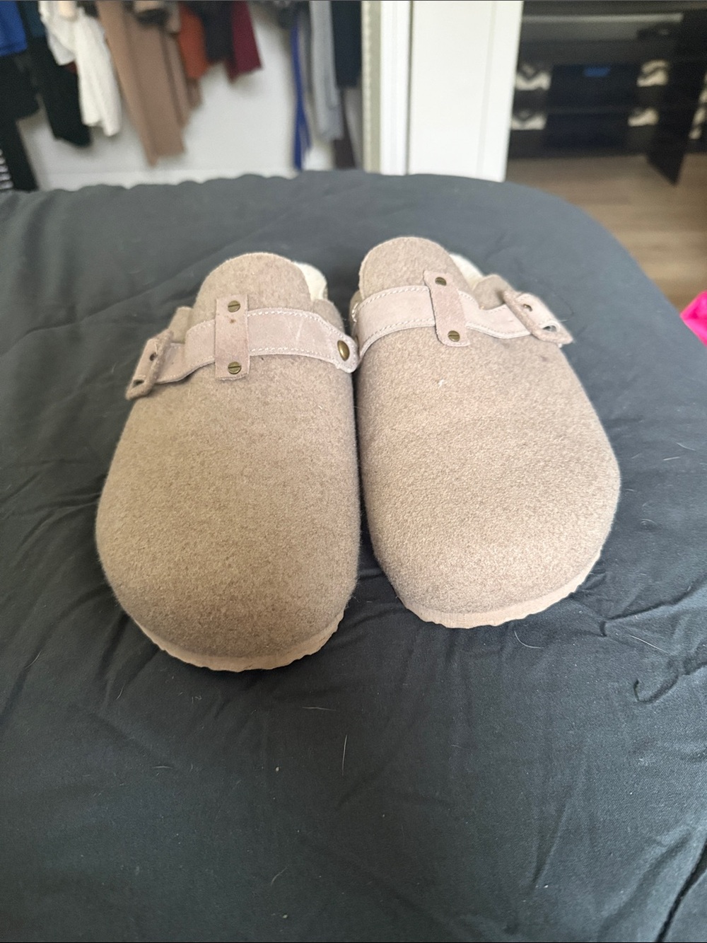 American Eagle Outfitters Women's Brown Felt Slip-On Clogs